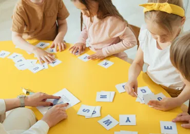 Aider son enfant à apprendre efficacement l'orthographe des mots