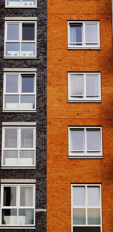 Vous voulez porter plainte parce que vous vous sentez victime de discrimination au travail ou lésé dans vos droits à la sécurité et au logement ?