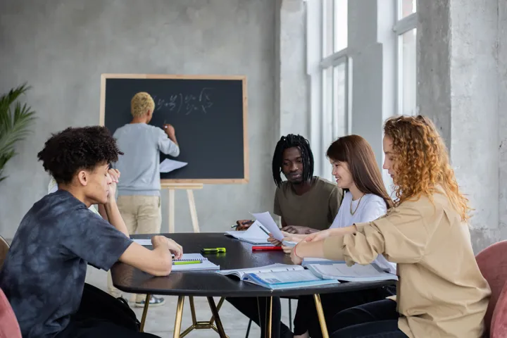 La mise en texte selon l'enseignement explicite en écriture