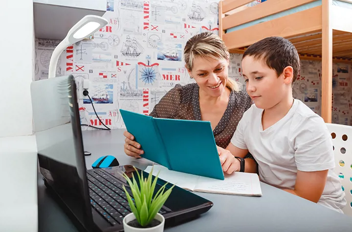 Aider mon enfant à favoriser une attitude positive face à la lecture